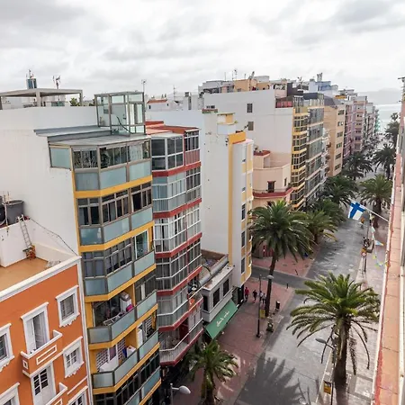 Flatguest Apartman *